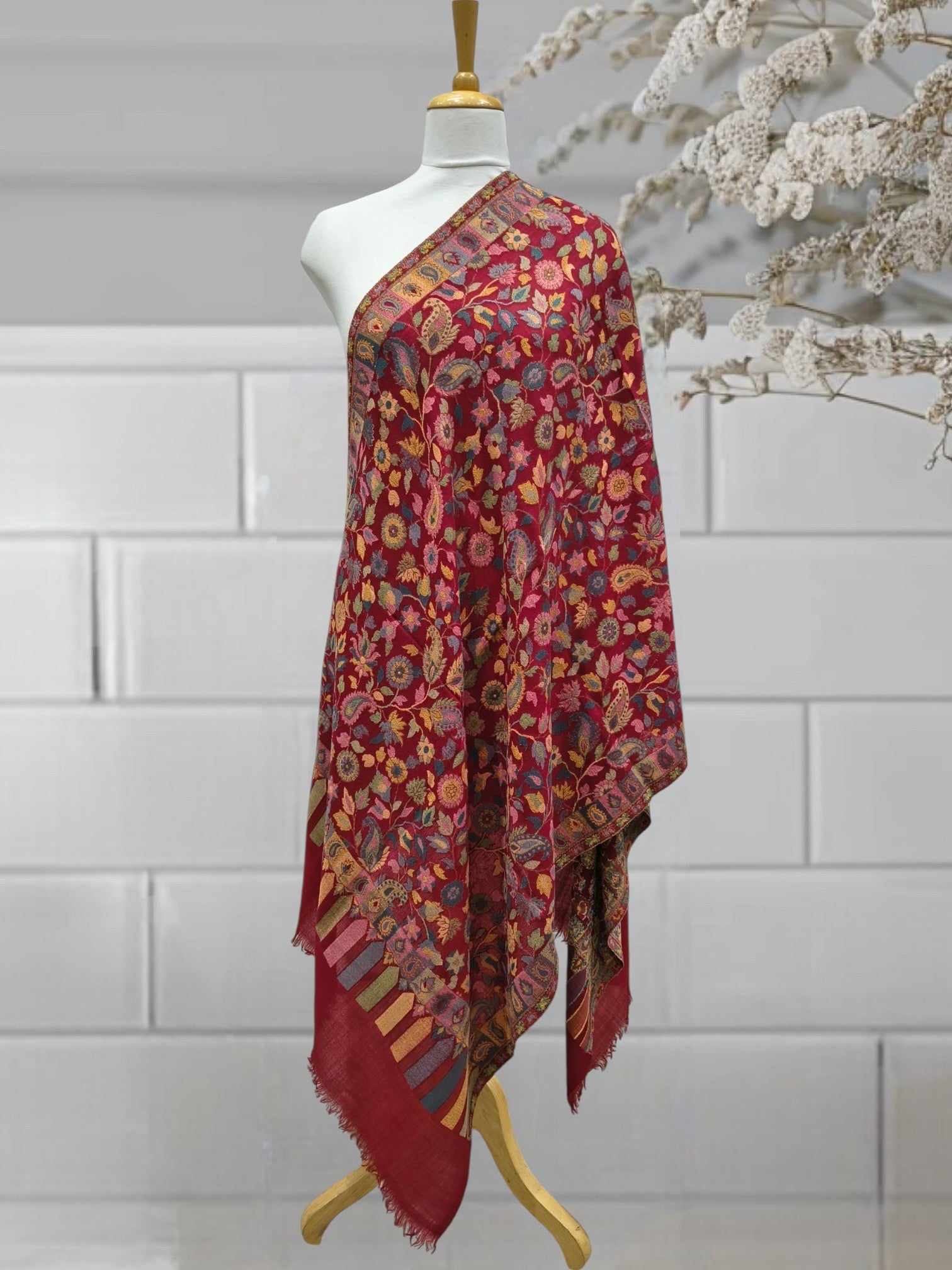 WOMEN WOOLEN STOLE