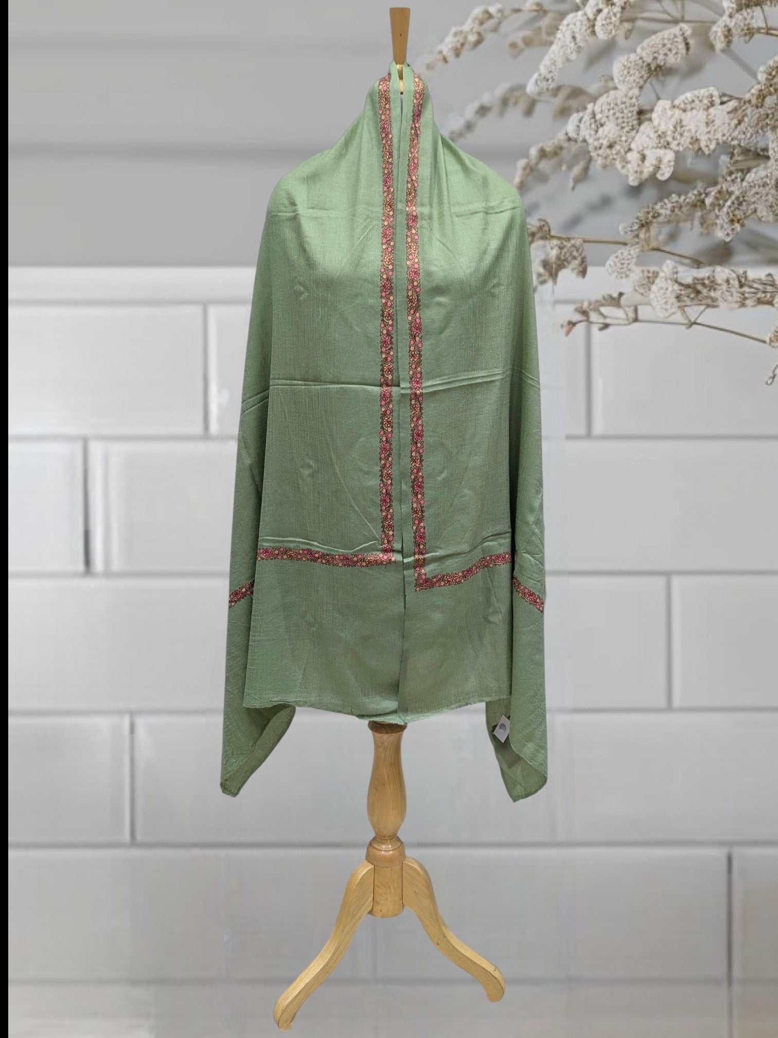 WOMEN WOOLEN STOLE