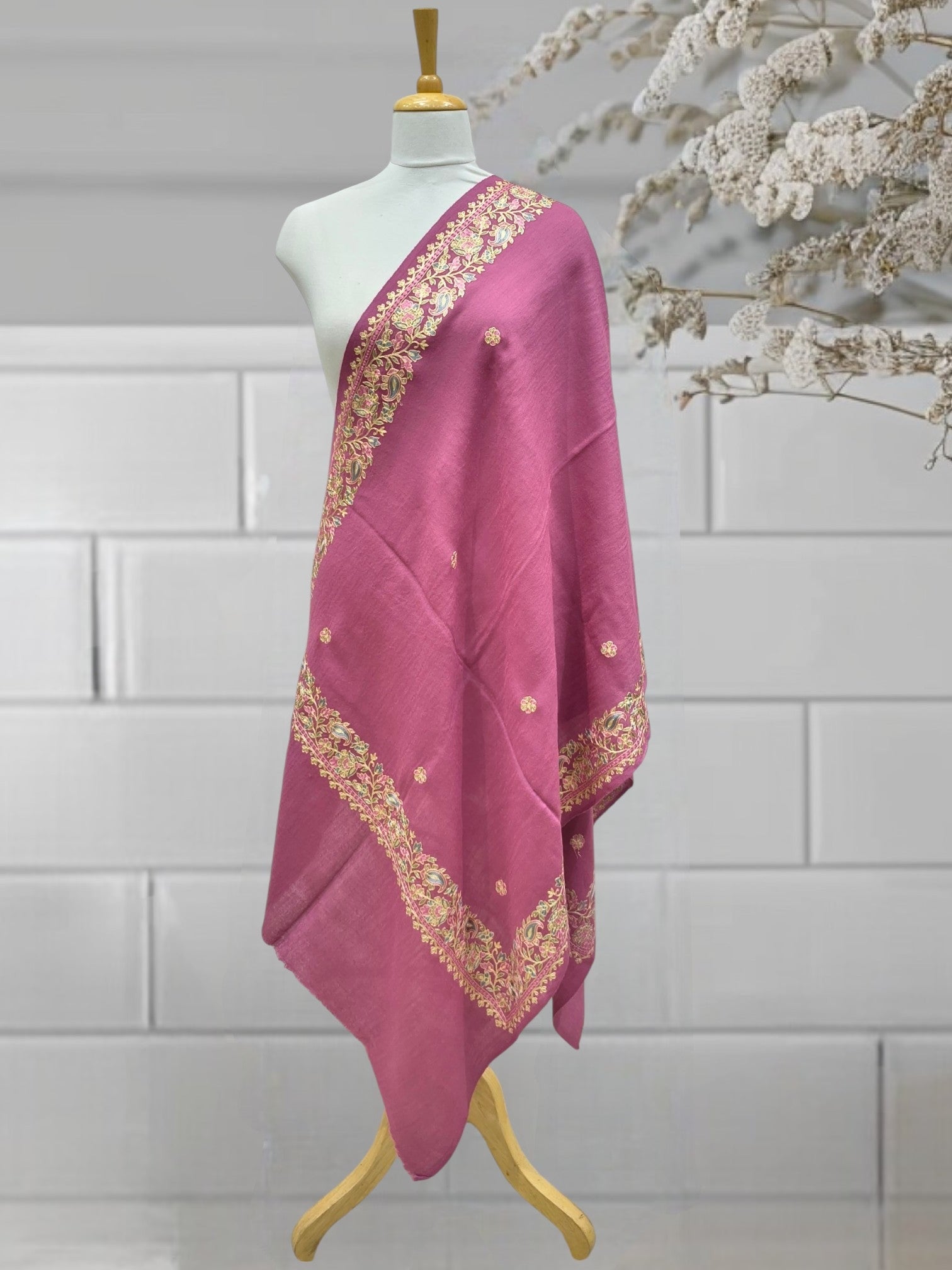 WOMEN WOOLEN STOLE
