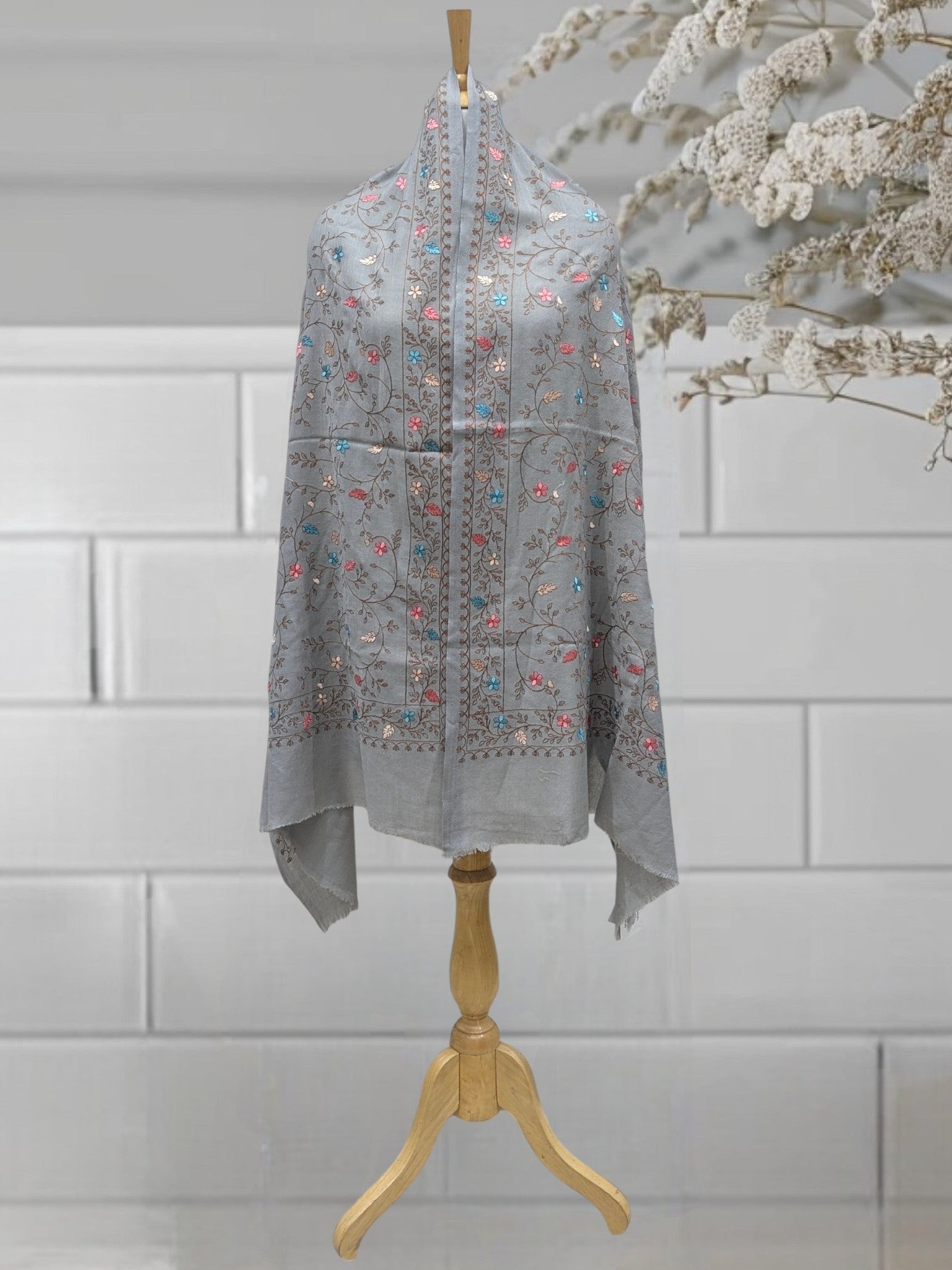 WOMEN WOOLEN STOLE