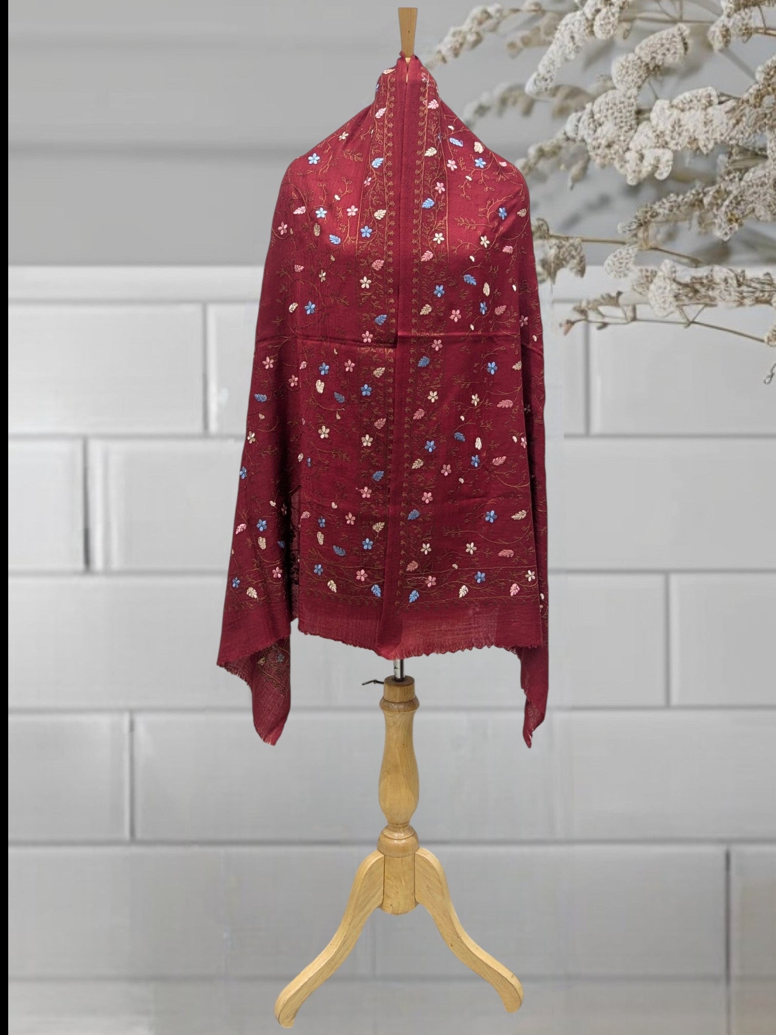 WOMEN WOOLEN STOLE