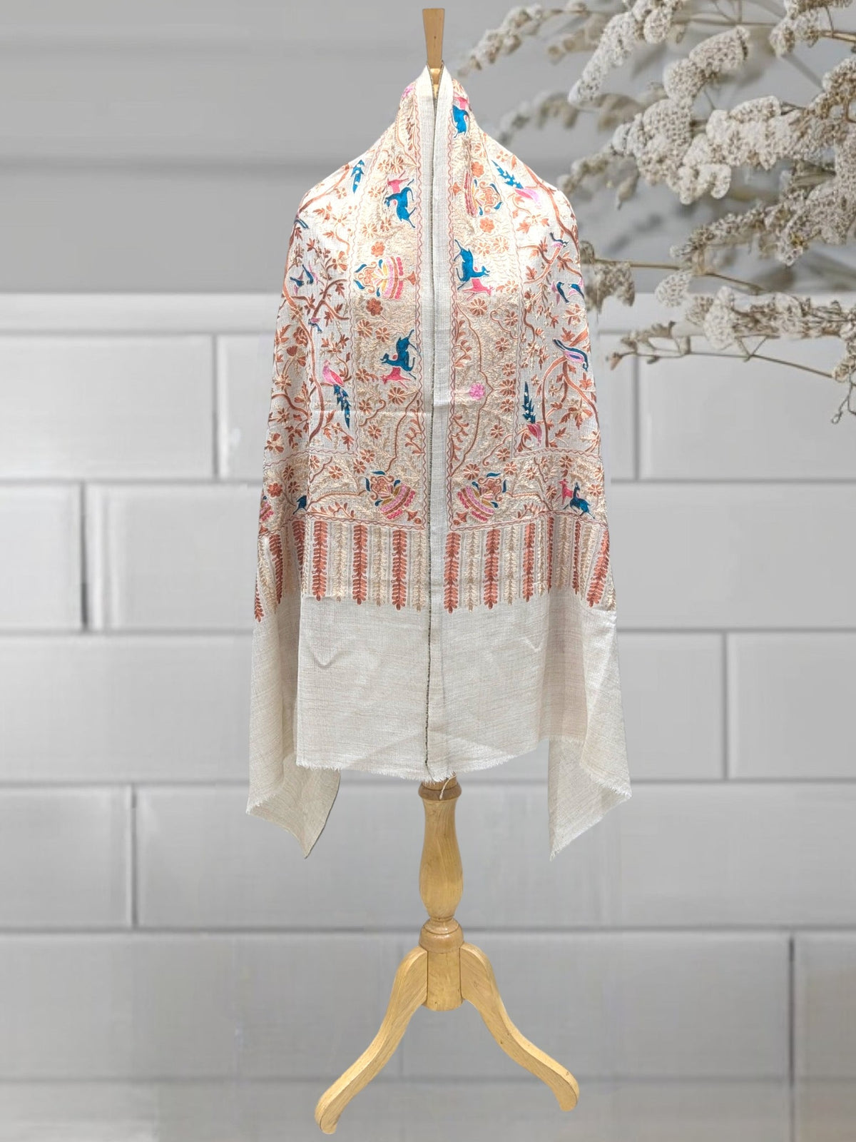 WOMEN'S WOOLEN STOLE