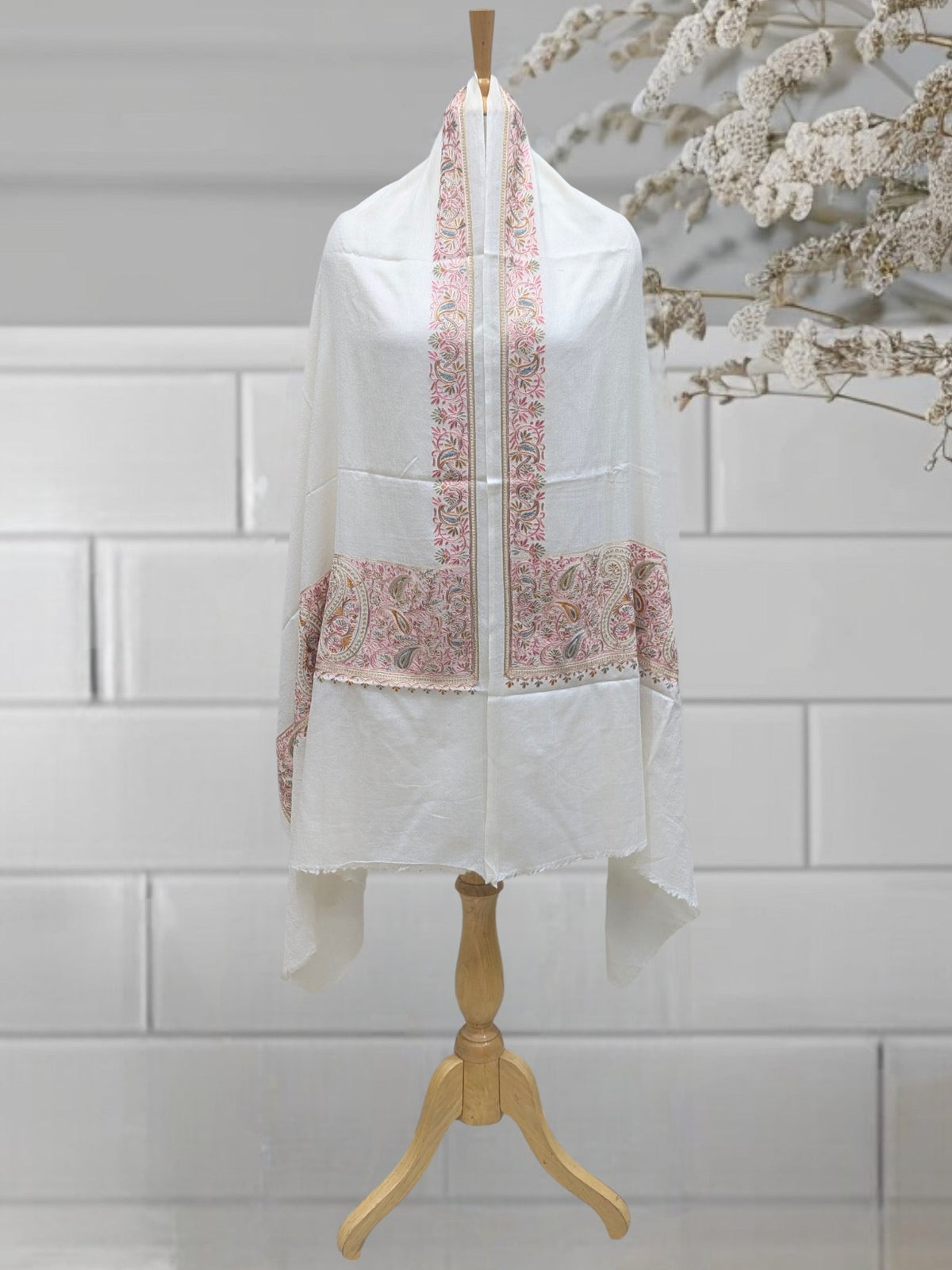 WOMEN WOOLEN STOLE
