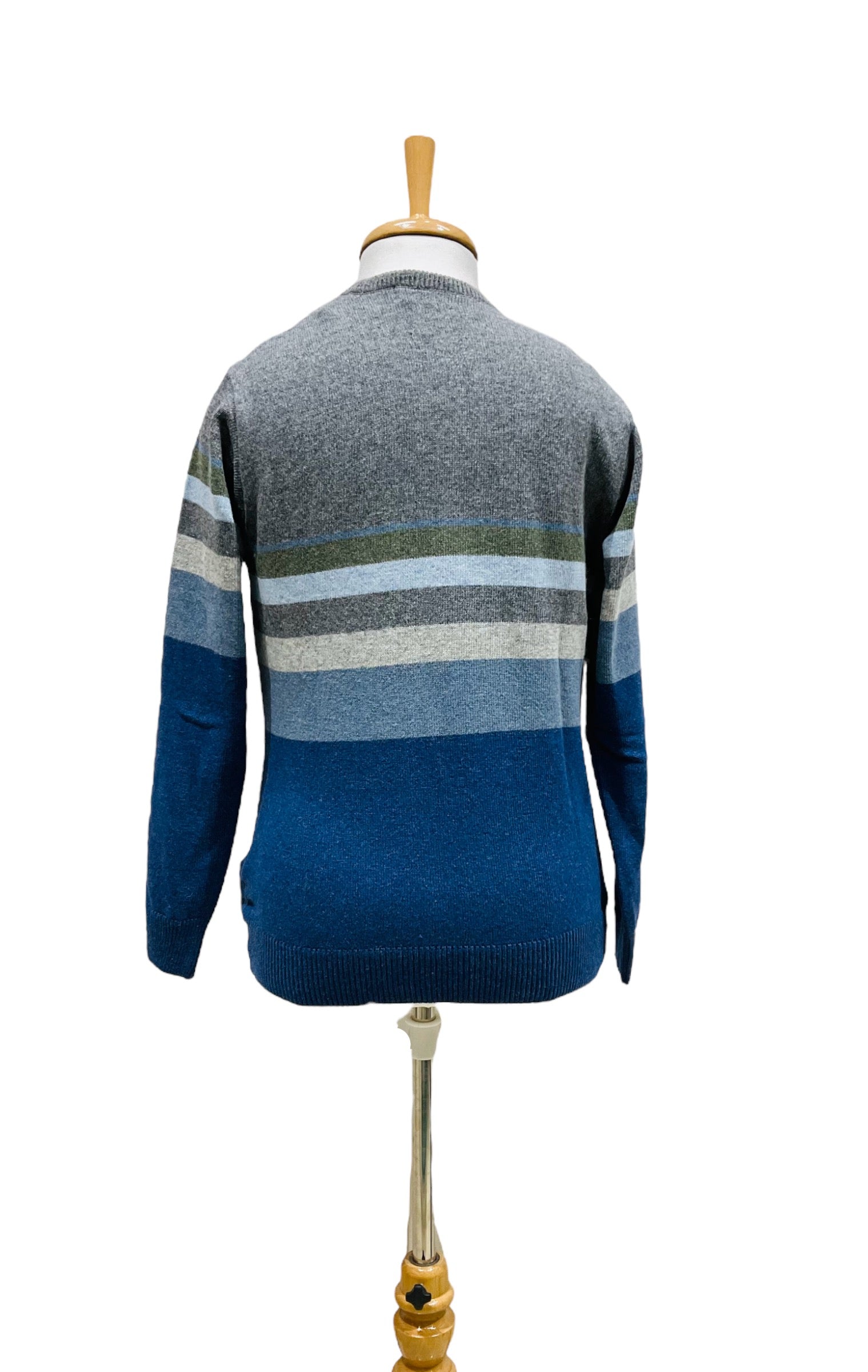 MENS LAMBS WOOL SWEATER 704A