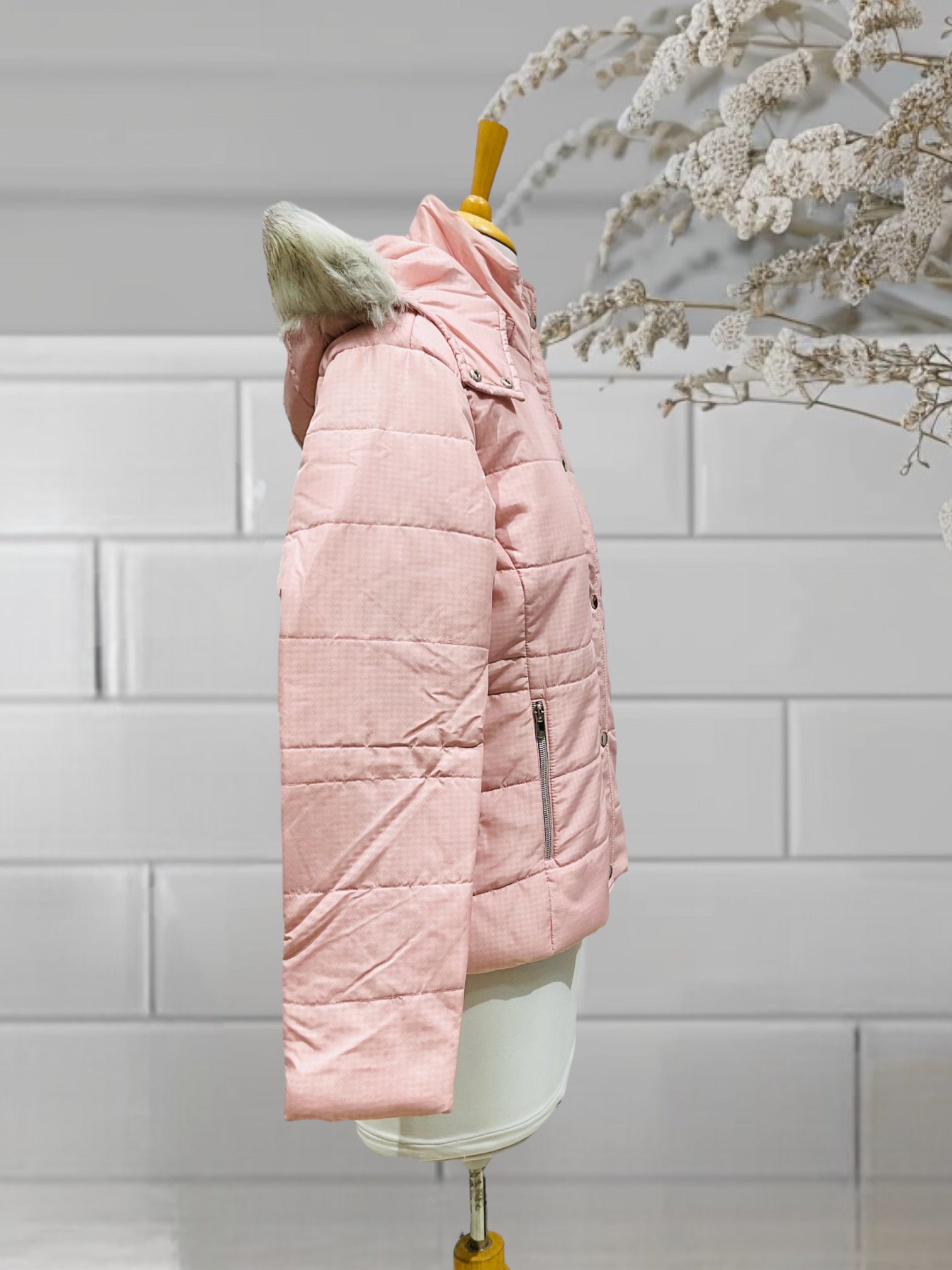 Women Jacket Pink Snow and Wind Resistance 7124