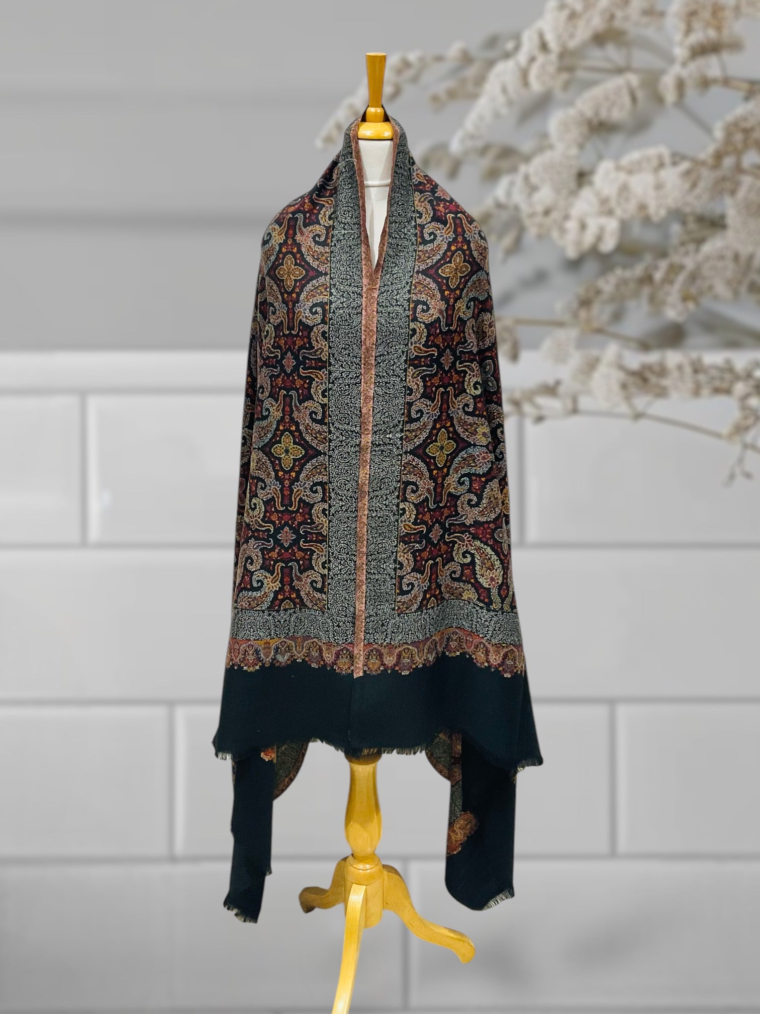 WOOLEN SHAWL