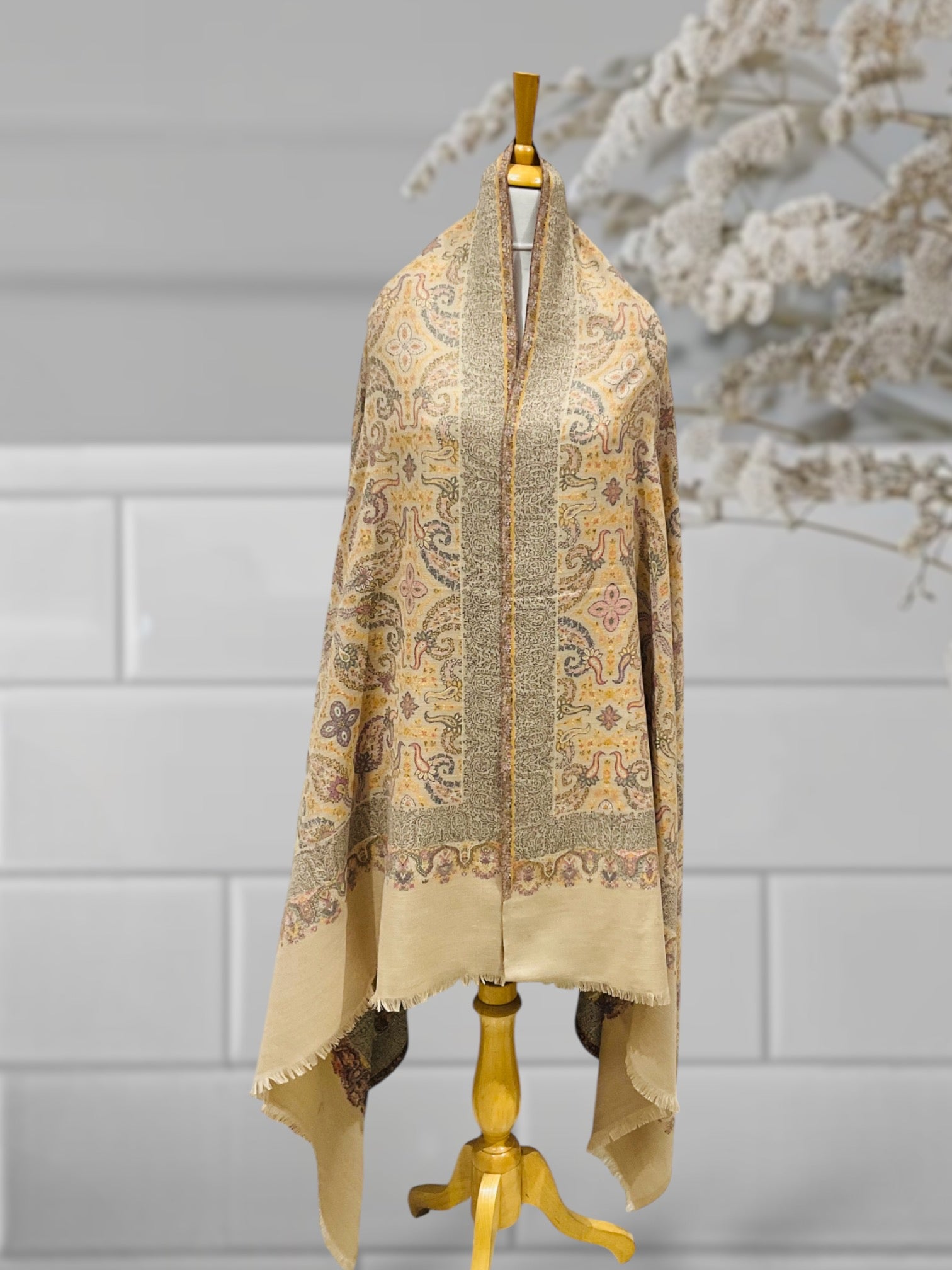 WOOLEN SHAWL