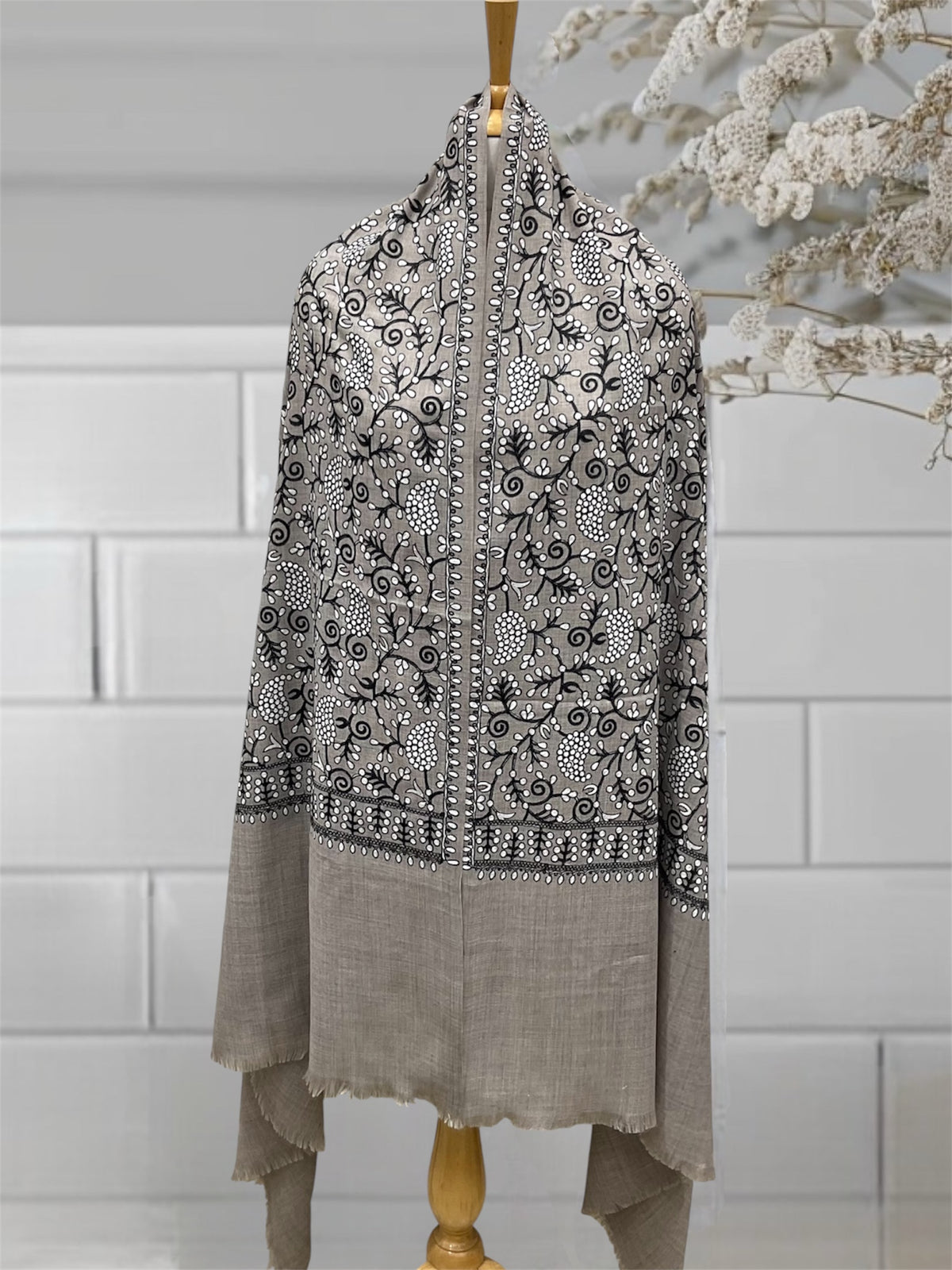WOMEN PURE WOOL SHAWL