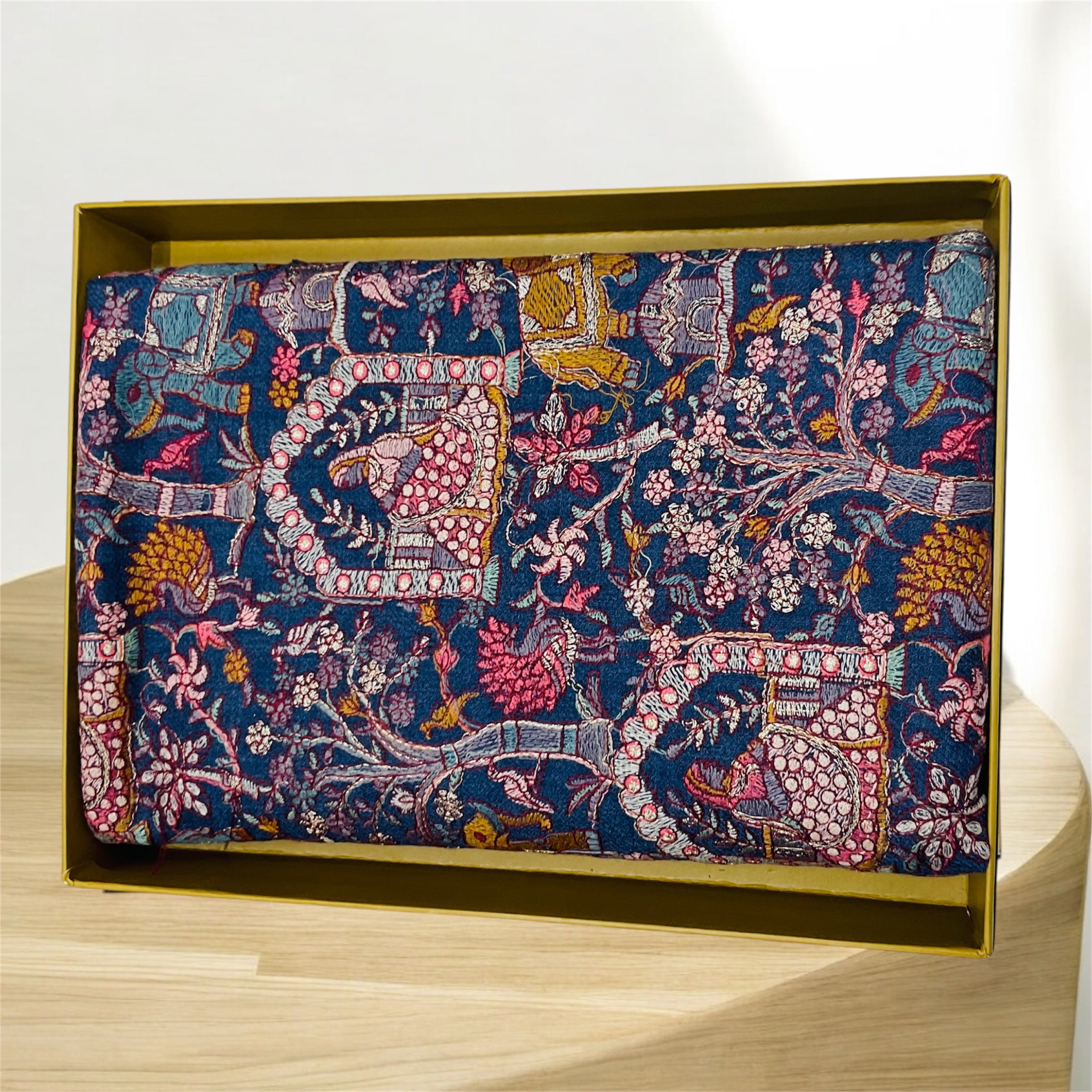 WOMEN PURE WOOL SHAWL