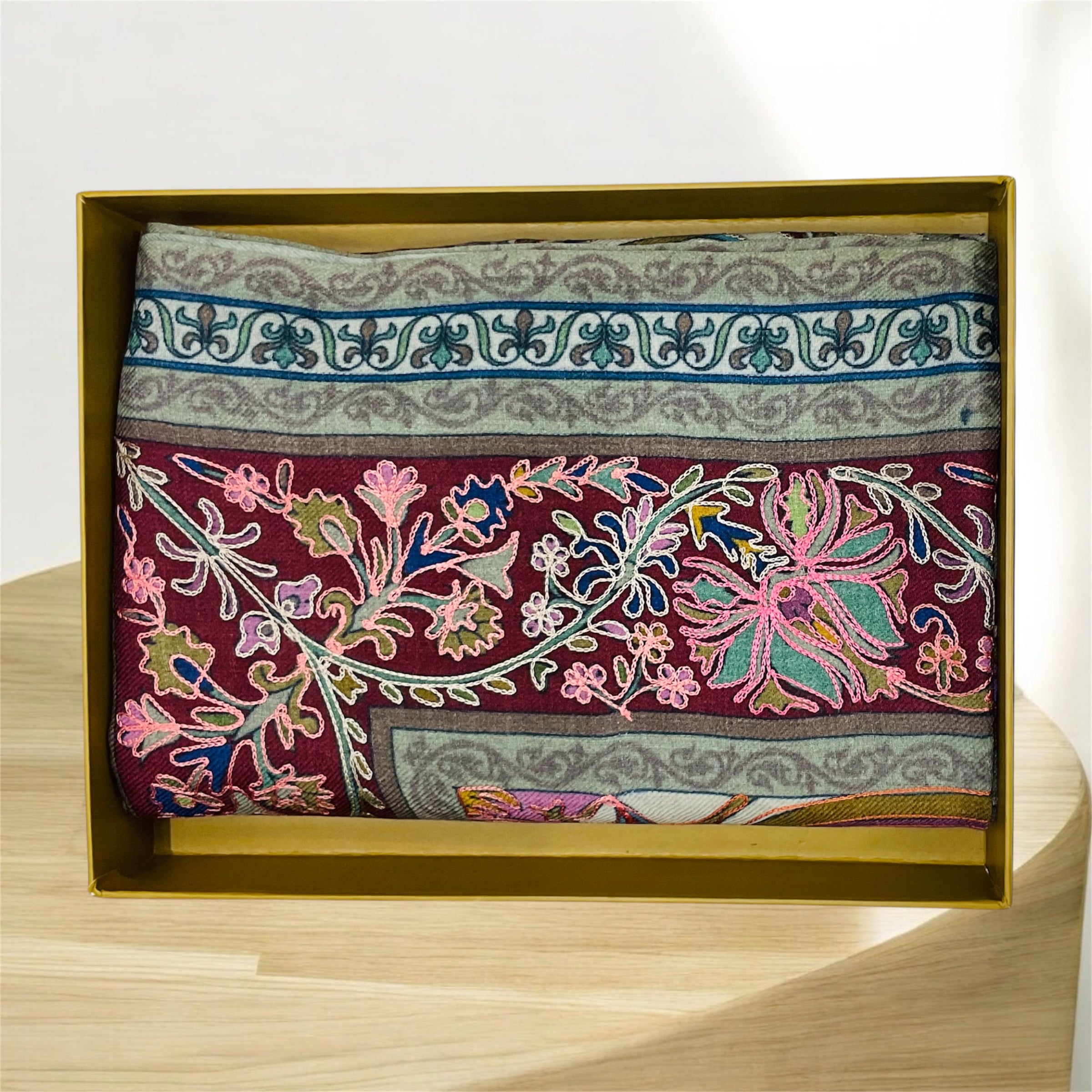 WOMEN PURE WOOL SHAWL