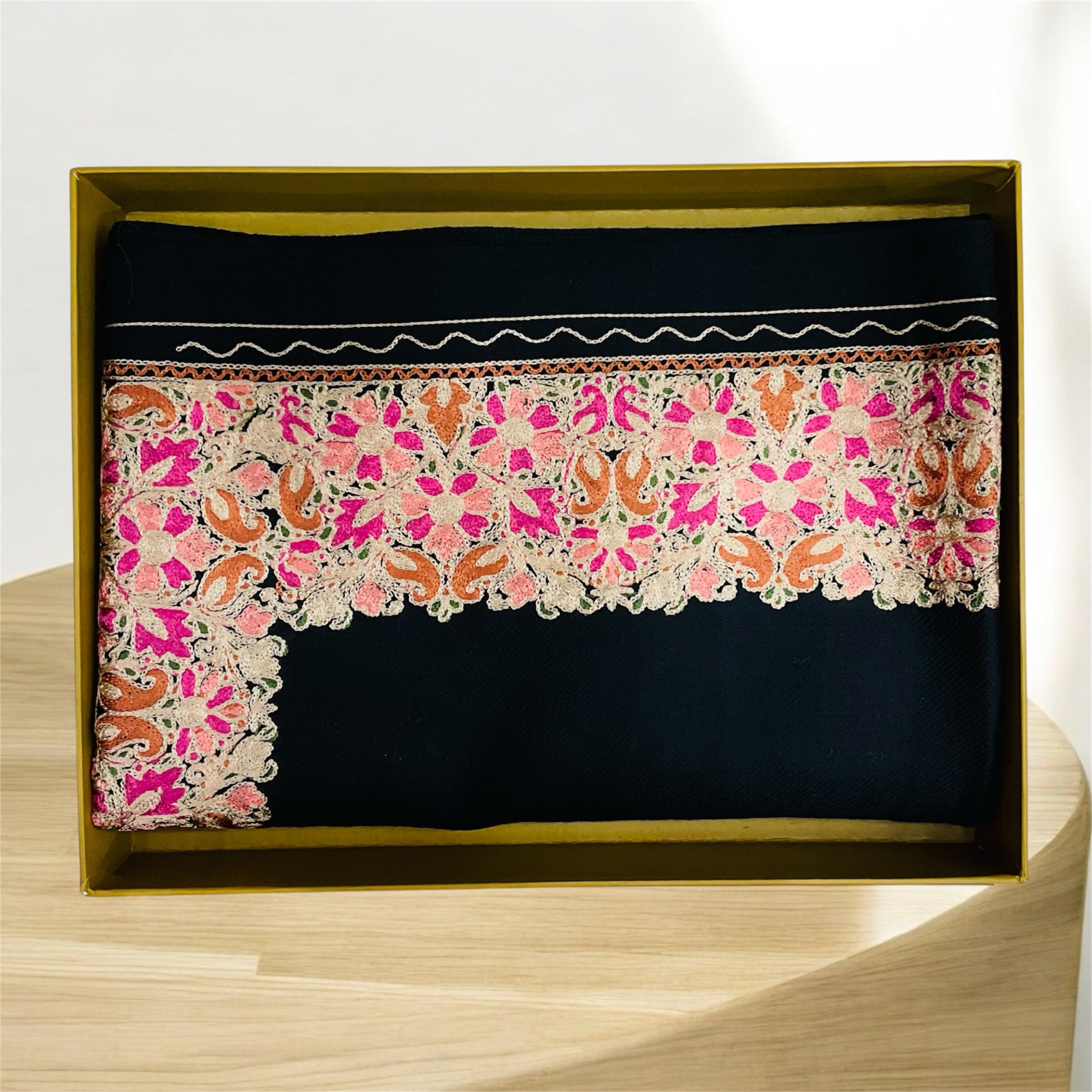 WOMEN PURE WOOL SHAWL