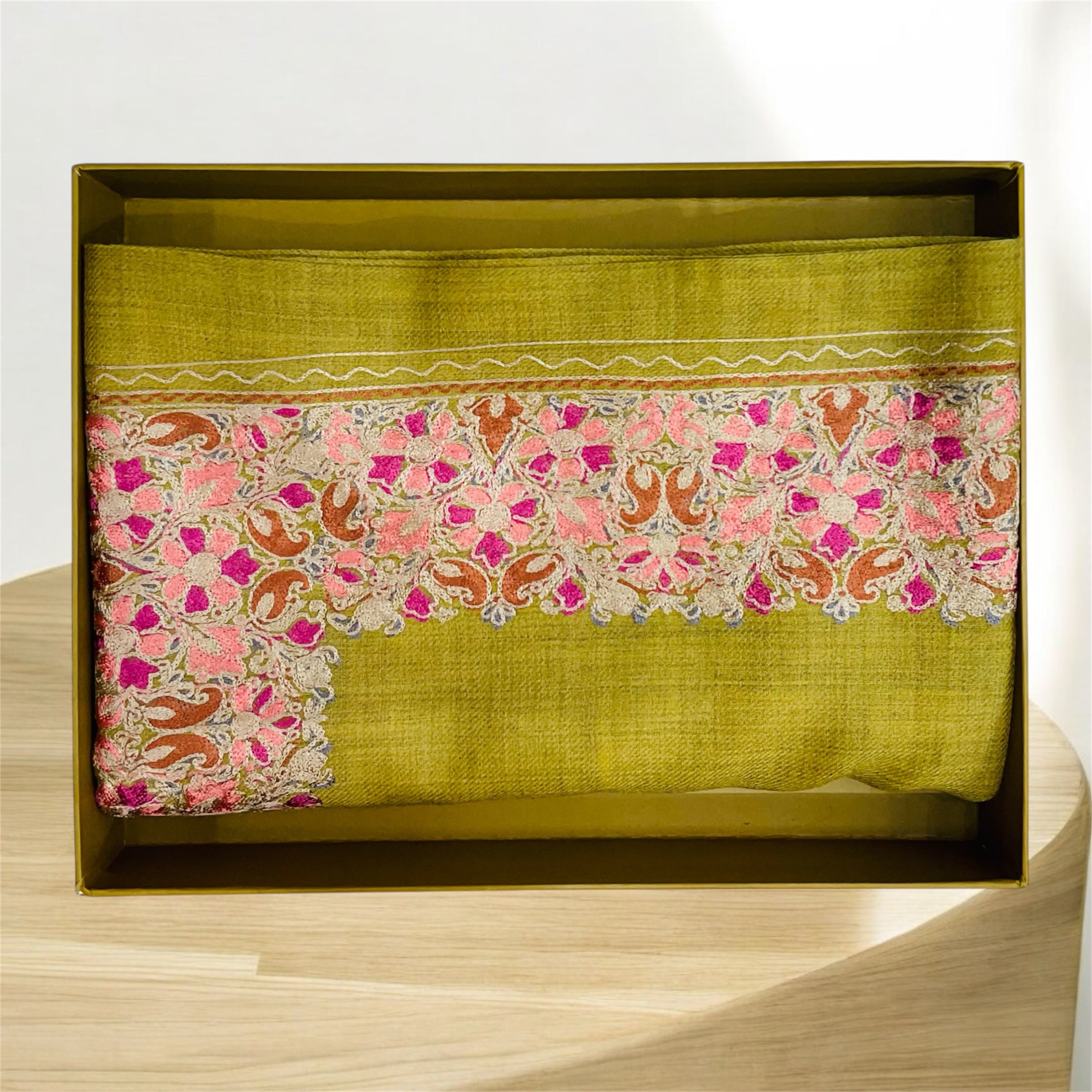 WOMEN PURE WOOL SHAWL