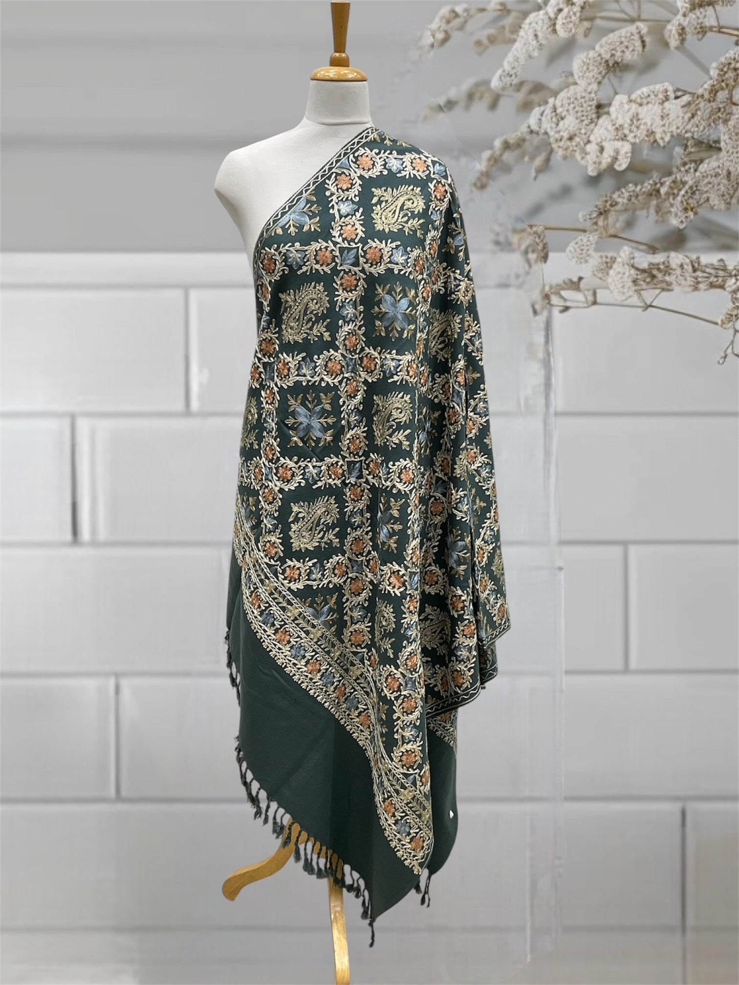 WOMEN SHAWL ACRO WOOL