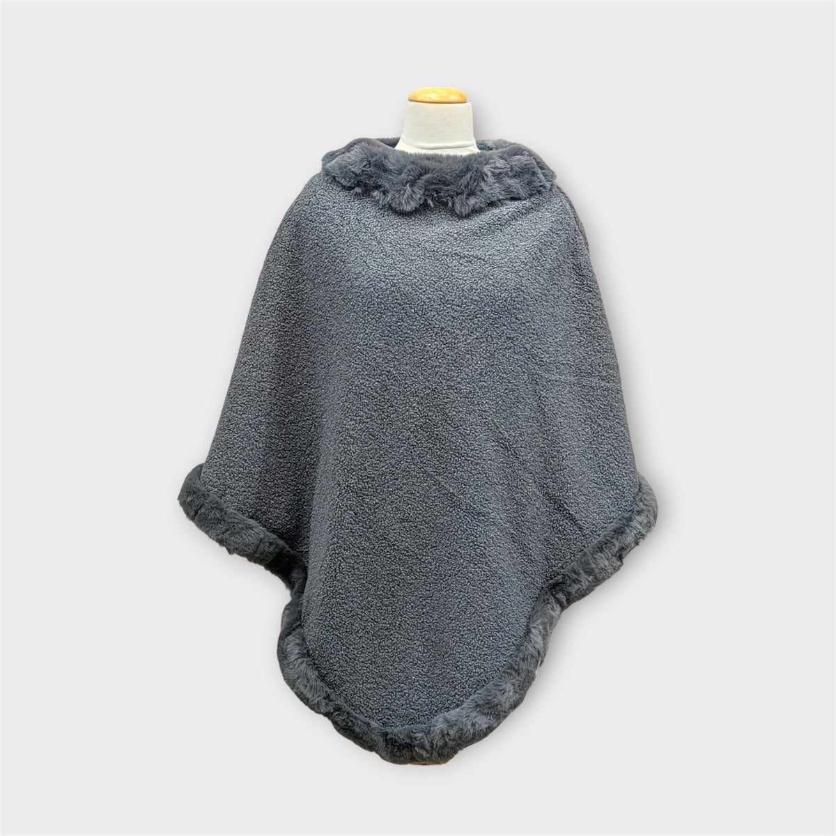 WOMEN WOOLEN SHRUG