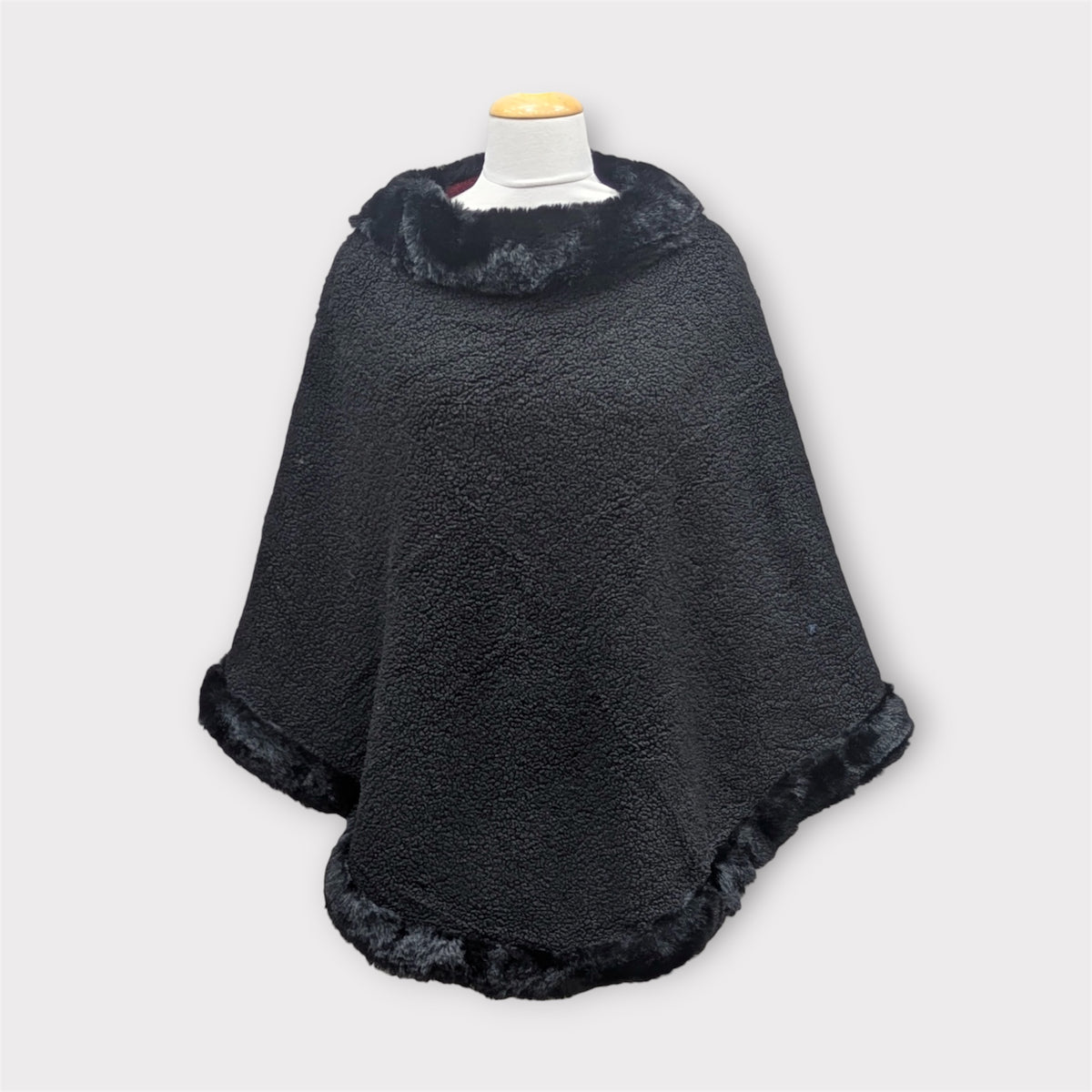 WOMEN WOOLEN PONCHO
