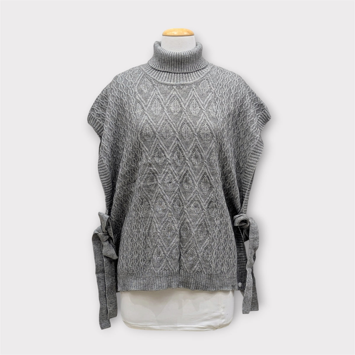 WOMEN WOOLEN PONCHO