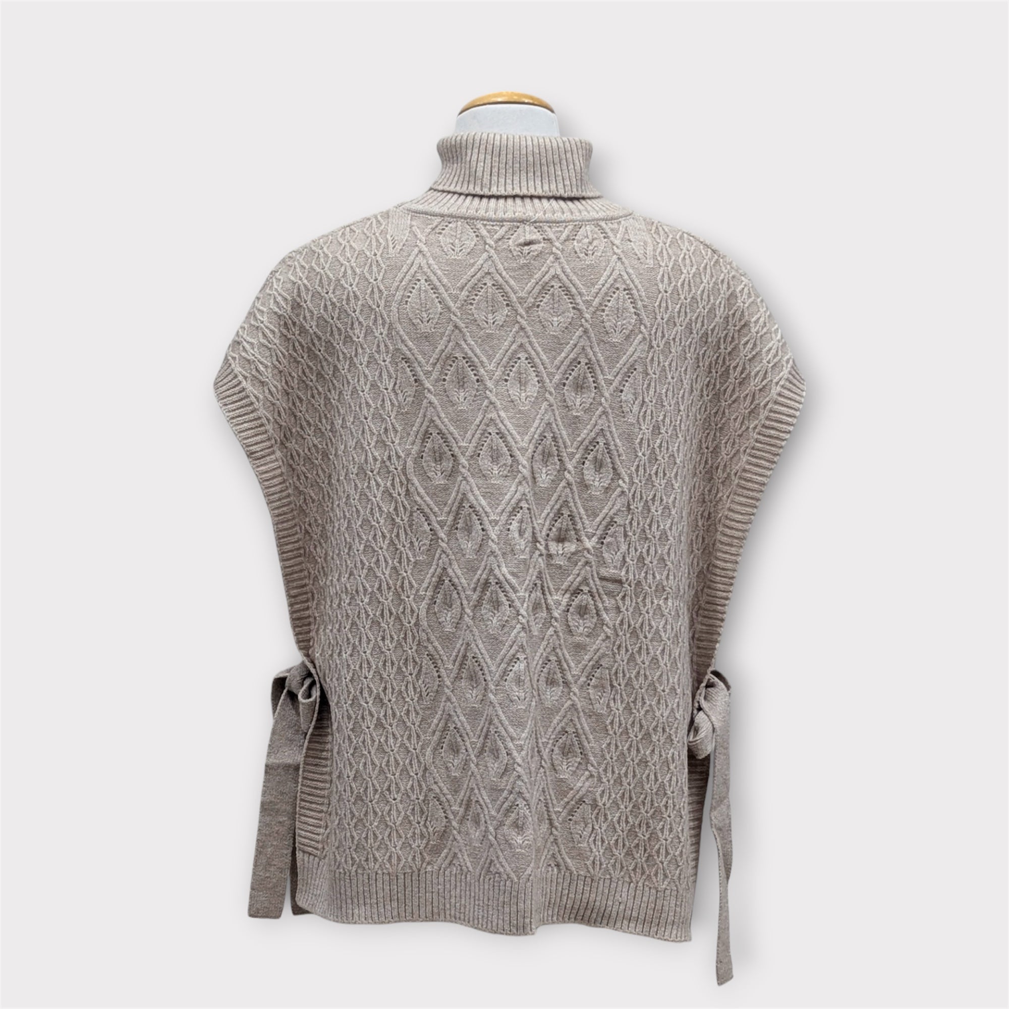 WOMEN WOOLEN PONCHO