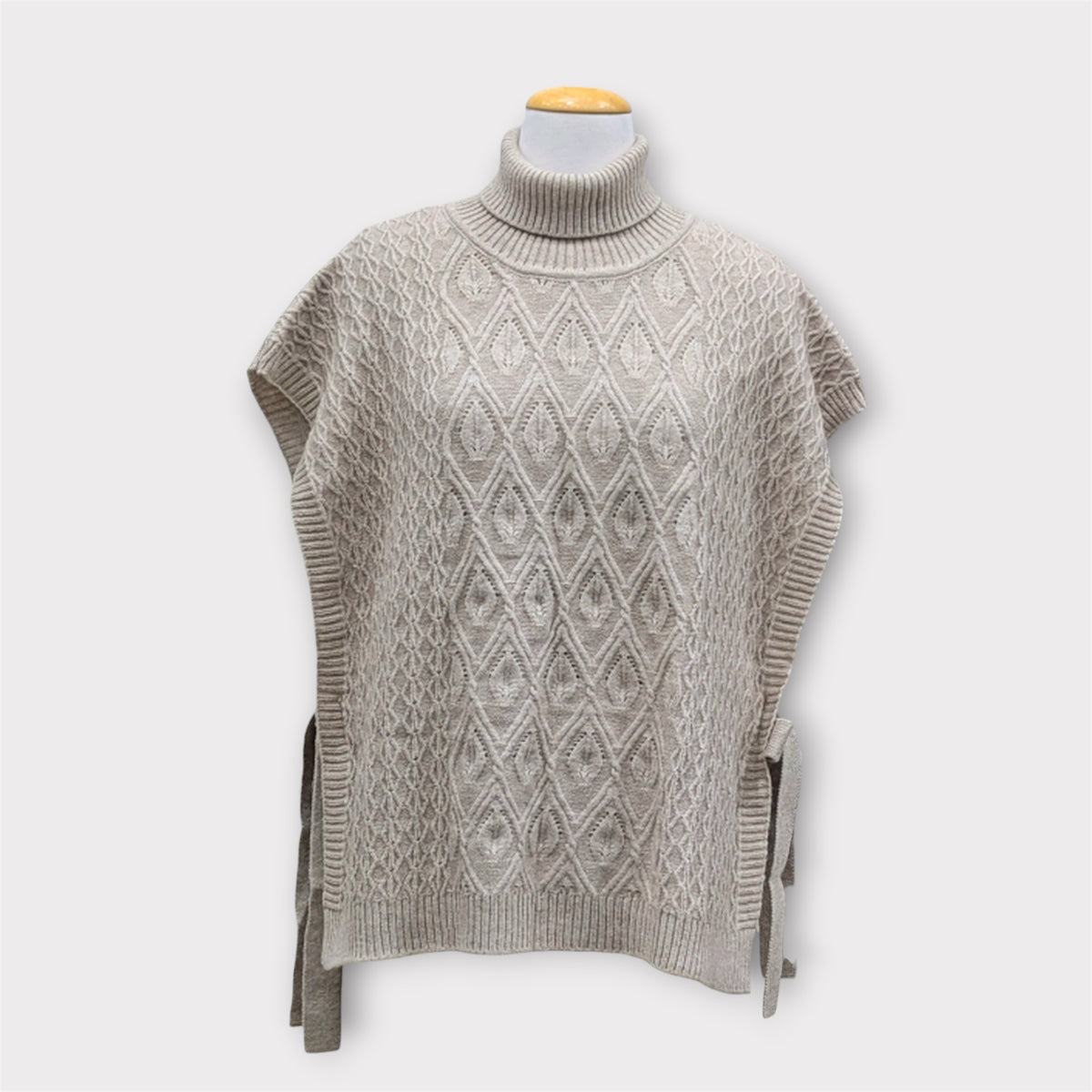WOMEN WOOLEN PONCHO