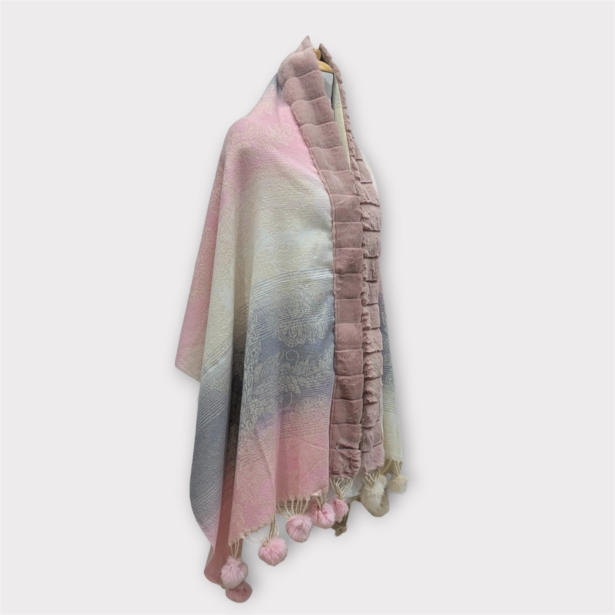 WOMEN WOOLEN SHRUG