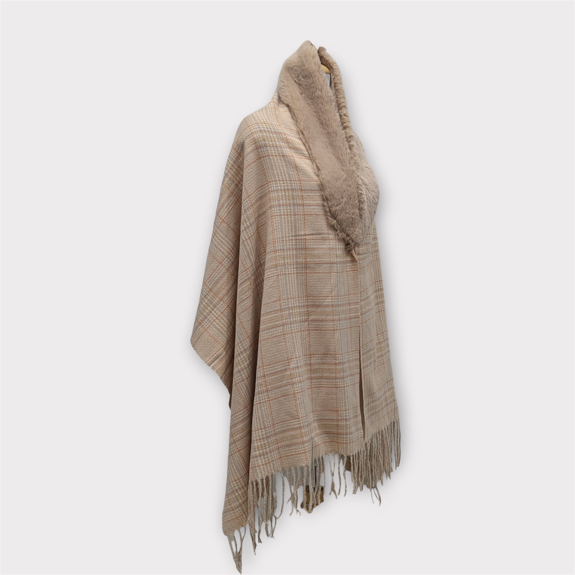 WOMEN WOOLEN SHRUG