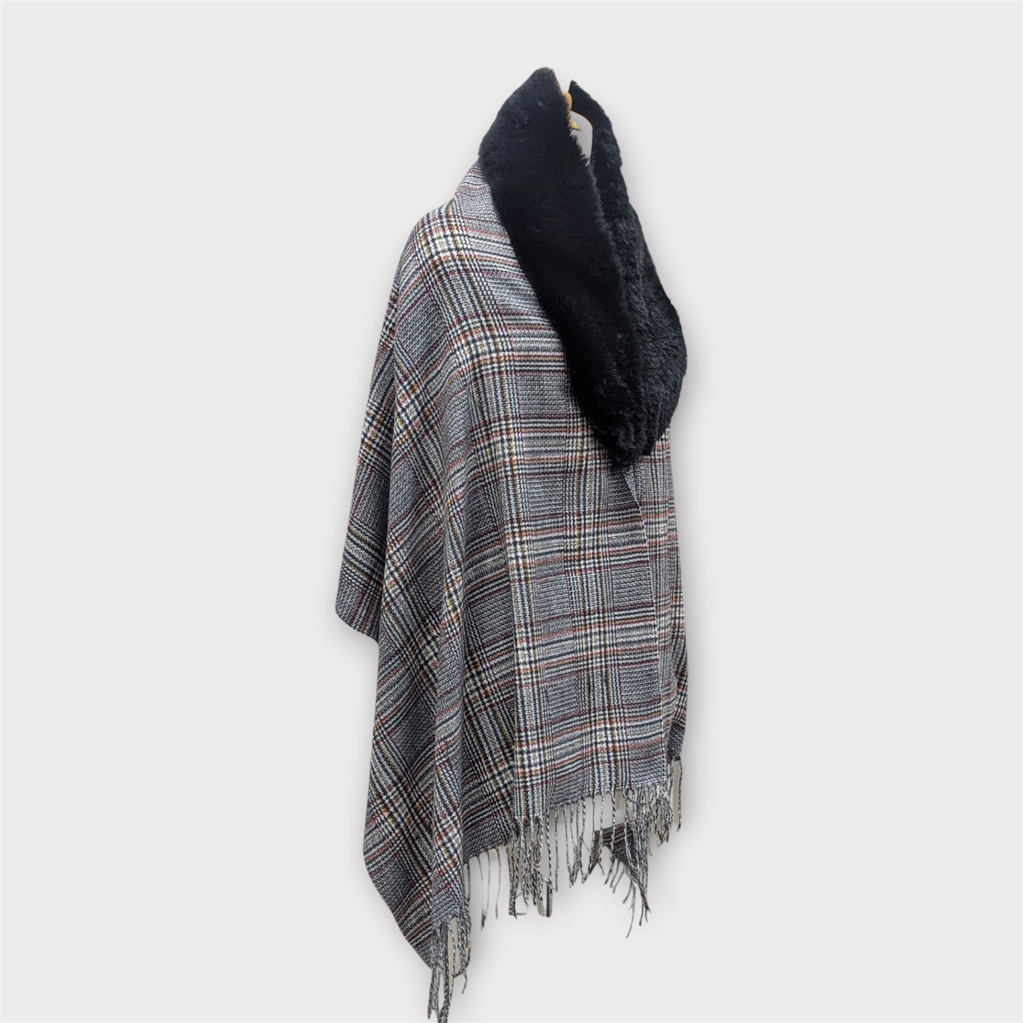 WOMEN WOOLEN SHRUG
