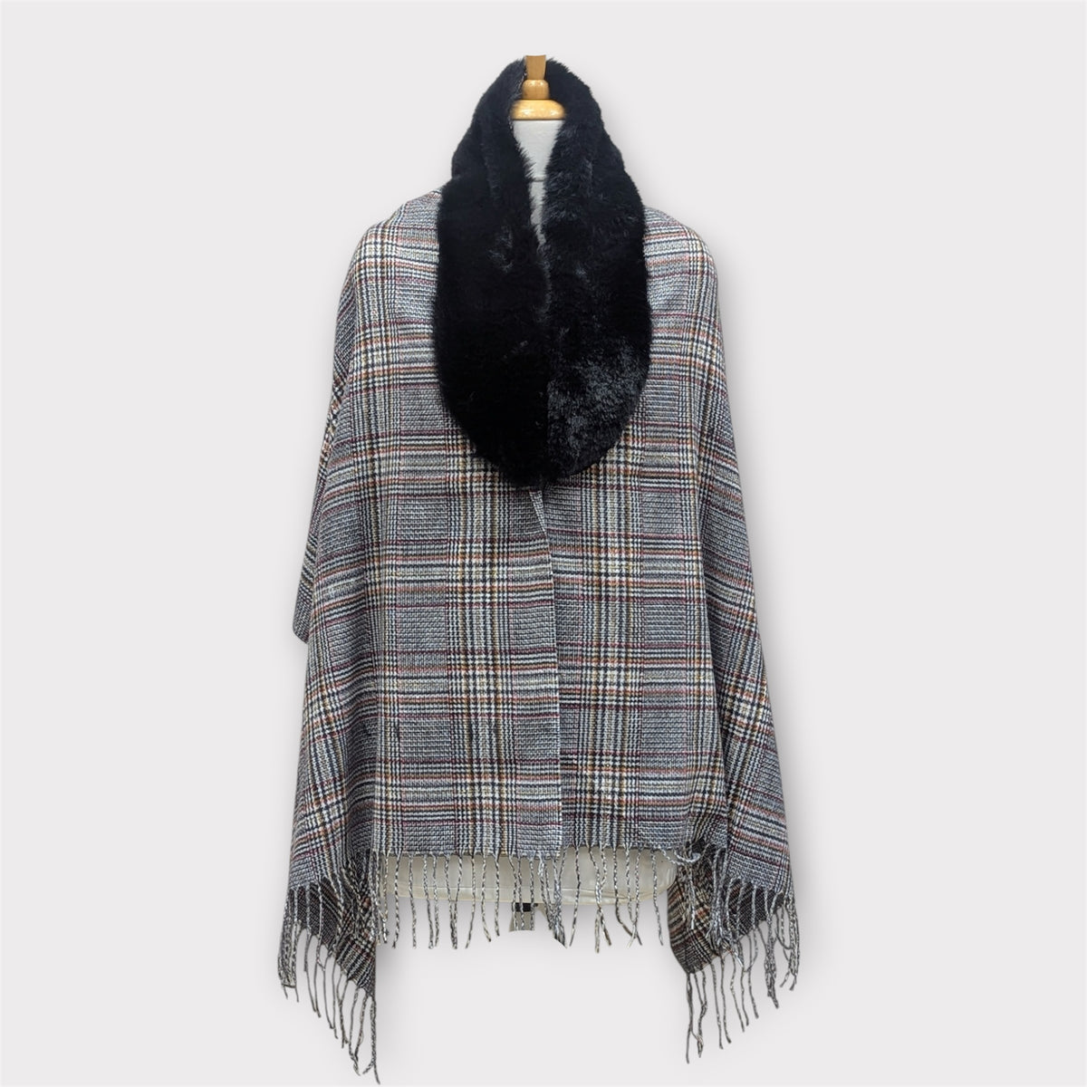 WOMEN WOOLEN SHRUG