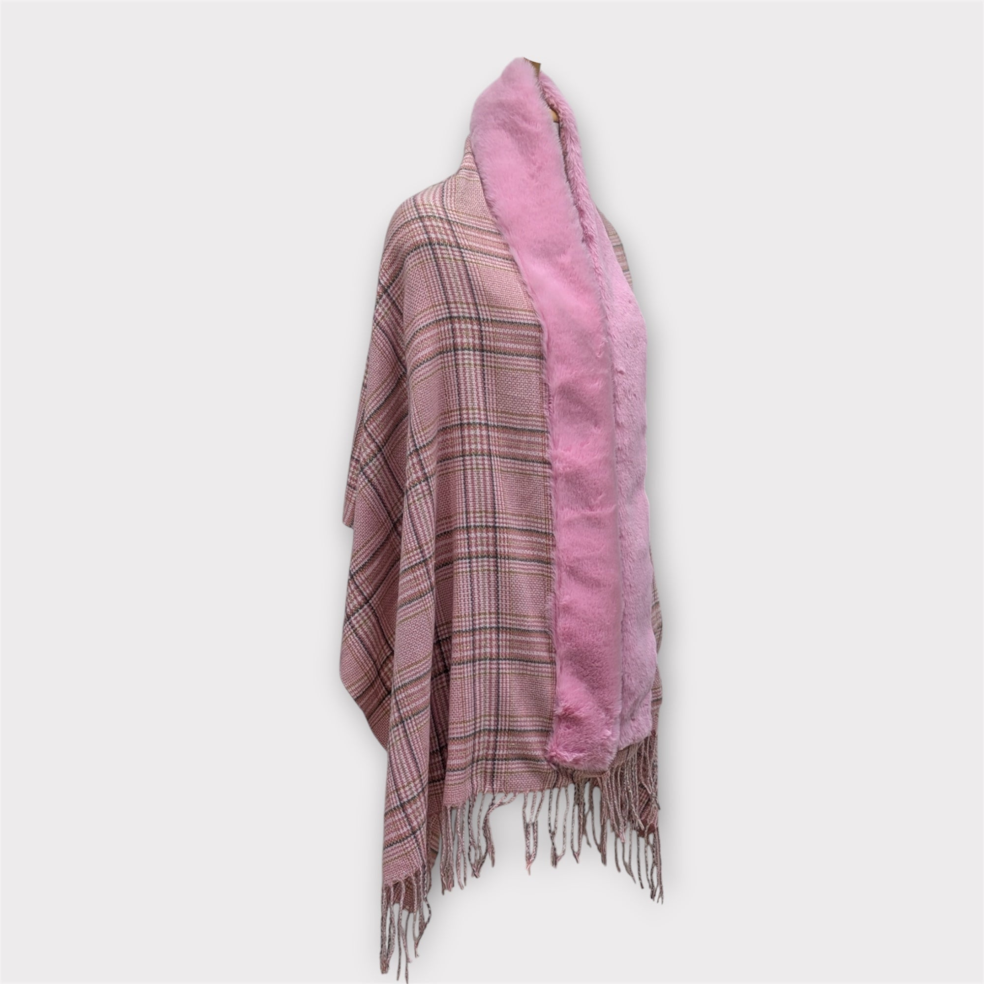 WOMEN WOOLEN SHRUG