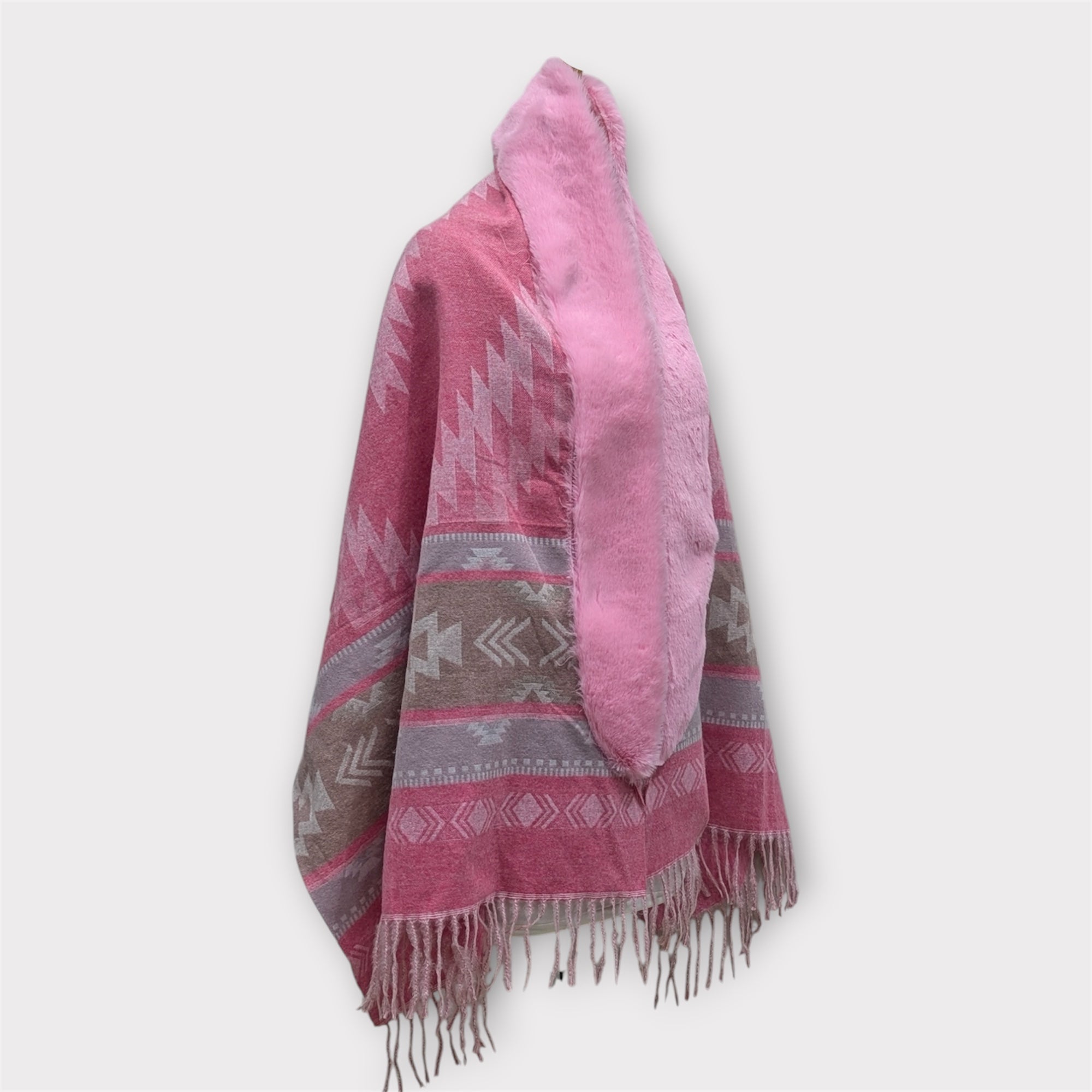 WOMEN WOOLEN SHRUG
