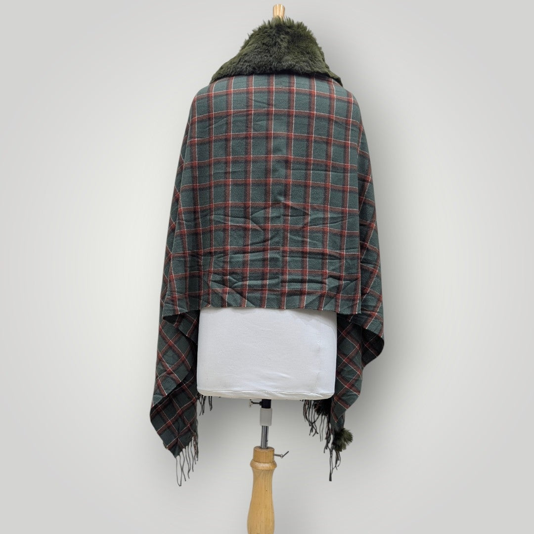 WOMEN'S WOOLEN SHRUG