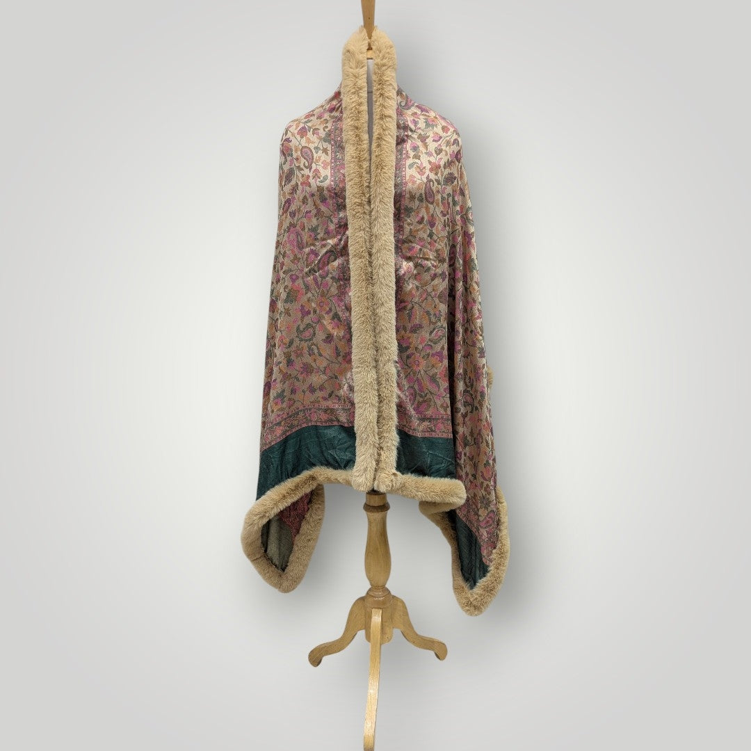 WOMEN'S WOOLEN SHRUG