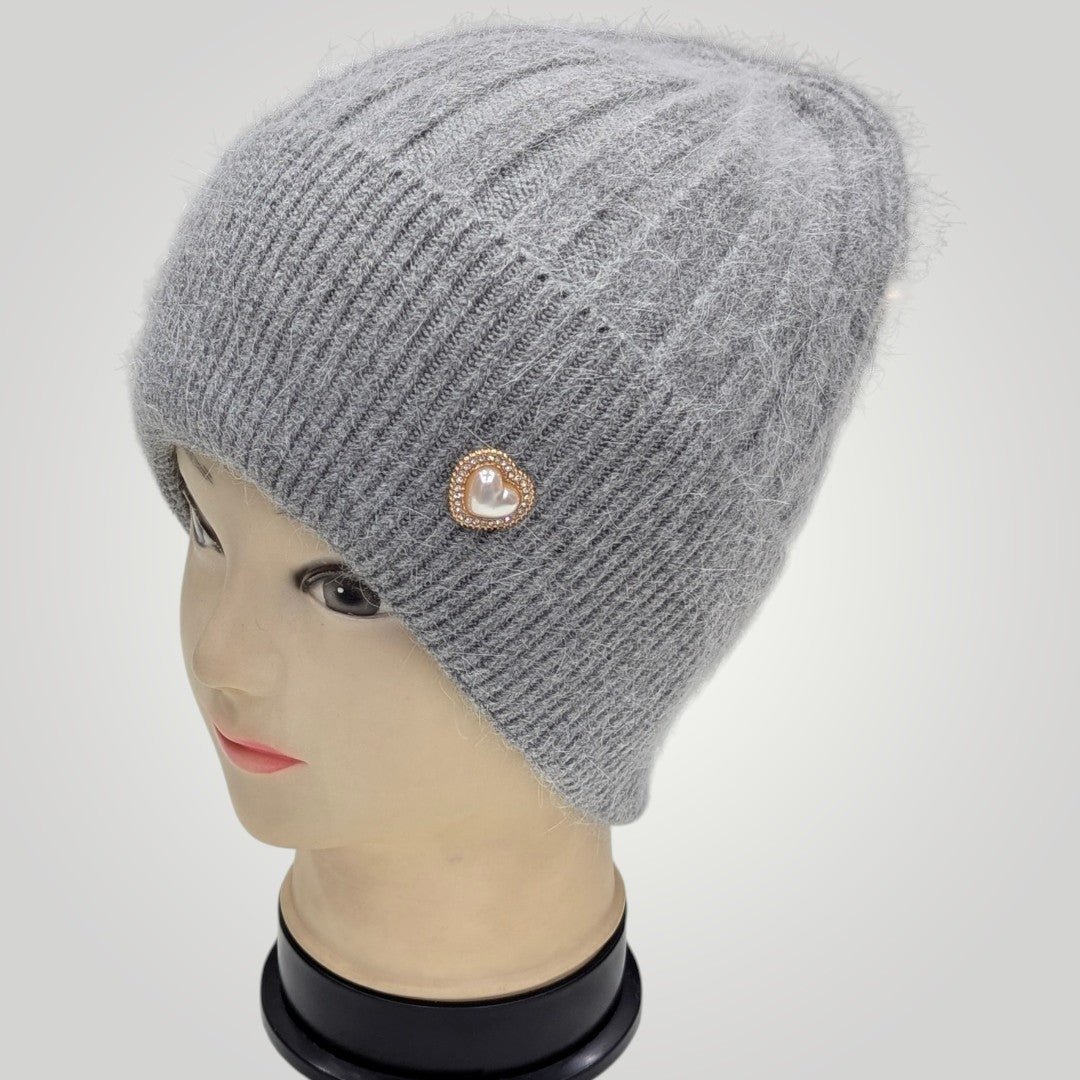 WOMEN'S ANGOORA WOOL CAP